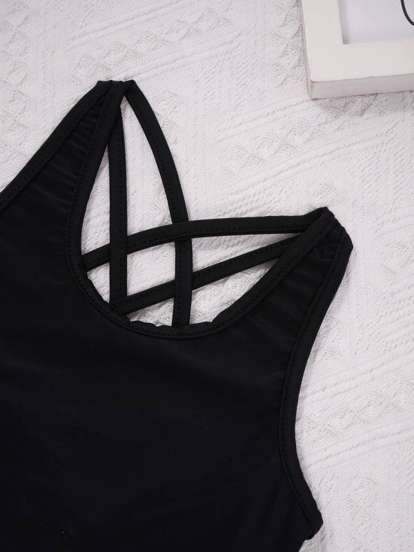 Kids Girls 2pcs Scoop Neck Straps Criss Cross Crop Top and Shorts Sports Set thumb