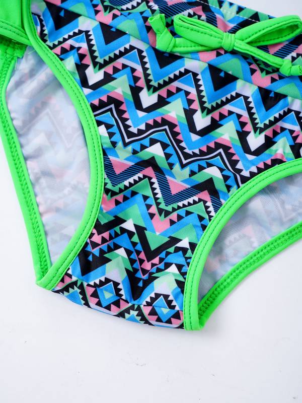 Kids Girls 2pcs Geometric Pattern Swimming Bikini Set thumb