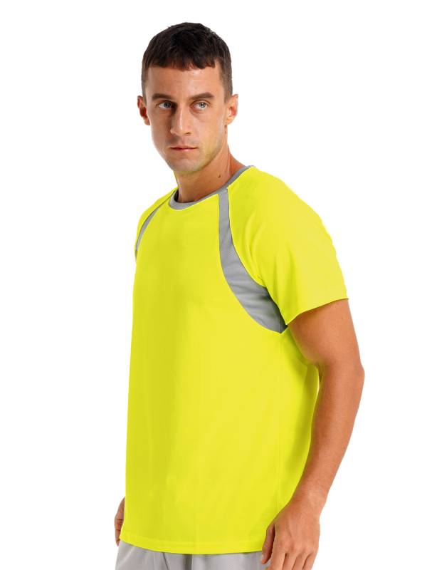 Men Quick-Drying Short Sleeve Breathable Round Neck Sports T-Shirt thumb