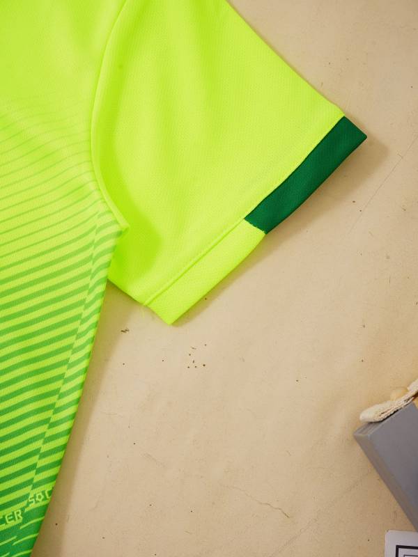 Kids Boys Two Pieces Football Outfits Gradient T-Shirt and Shorts thumb