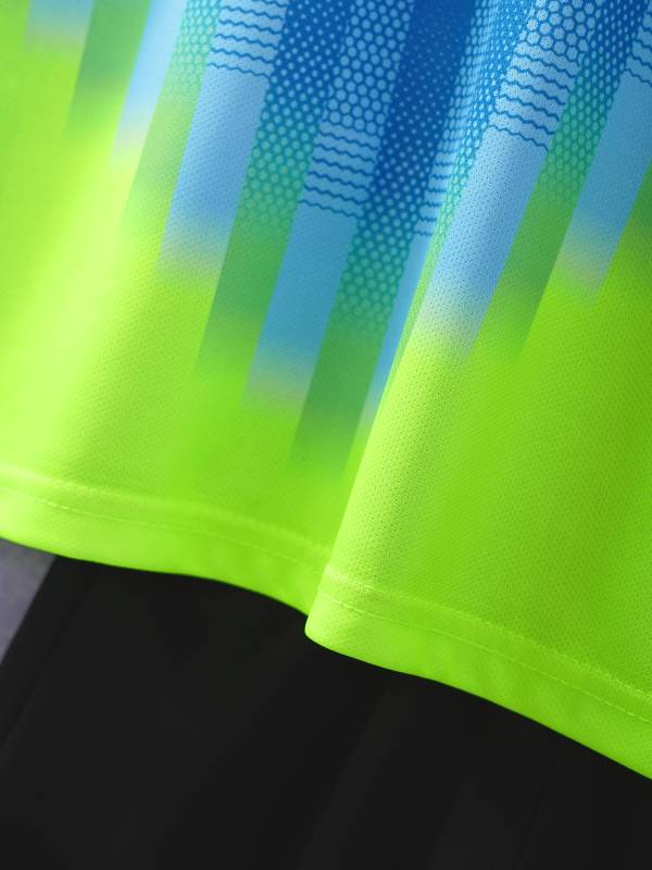 Kids Boys 2pcs Quick-Drying Short Sleeve T-shirt and Shorts Football Uniform thumb