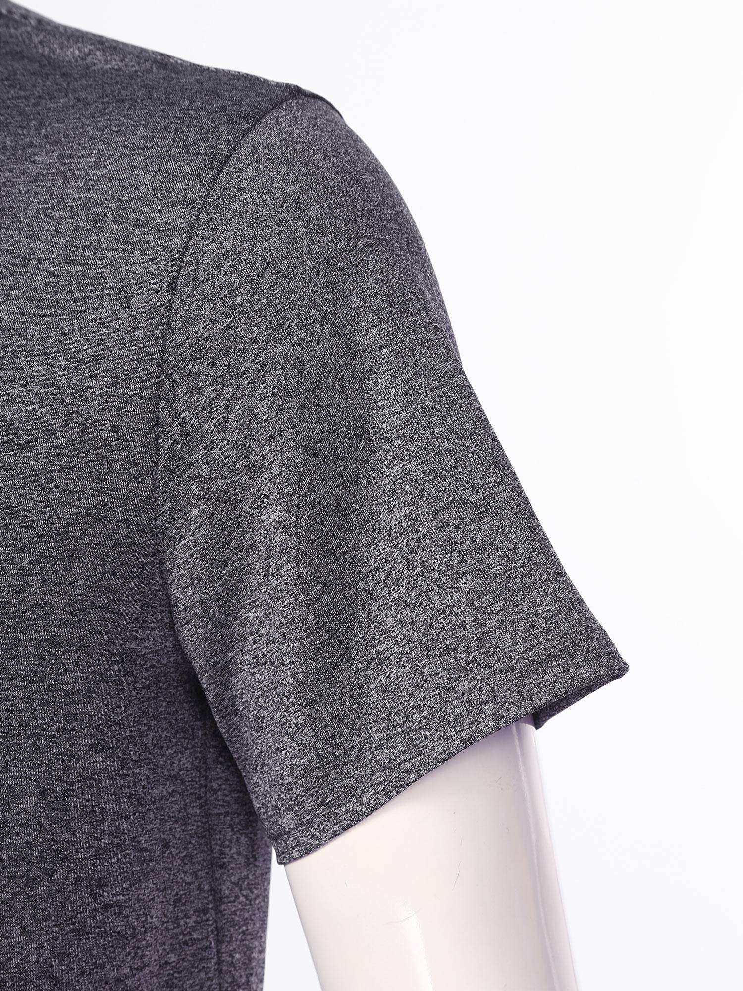 Men Mock Neck Short Sleeve Solid Color Slim Fit T-shirt