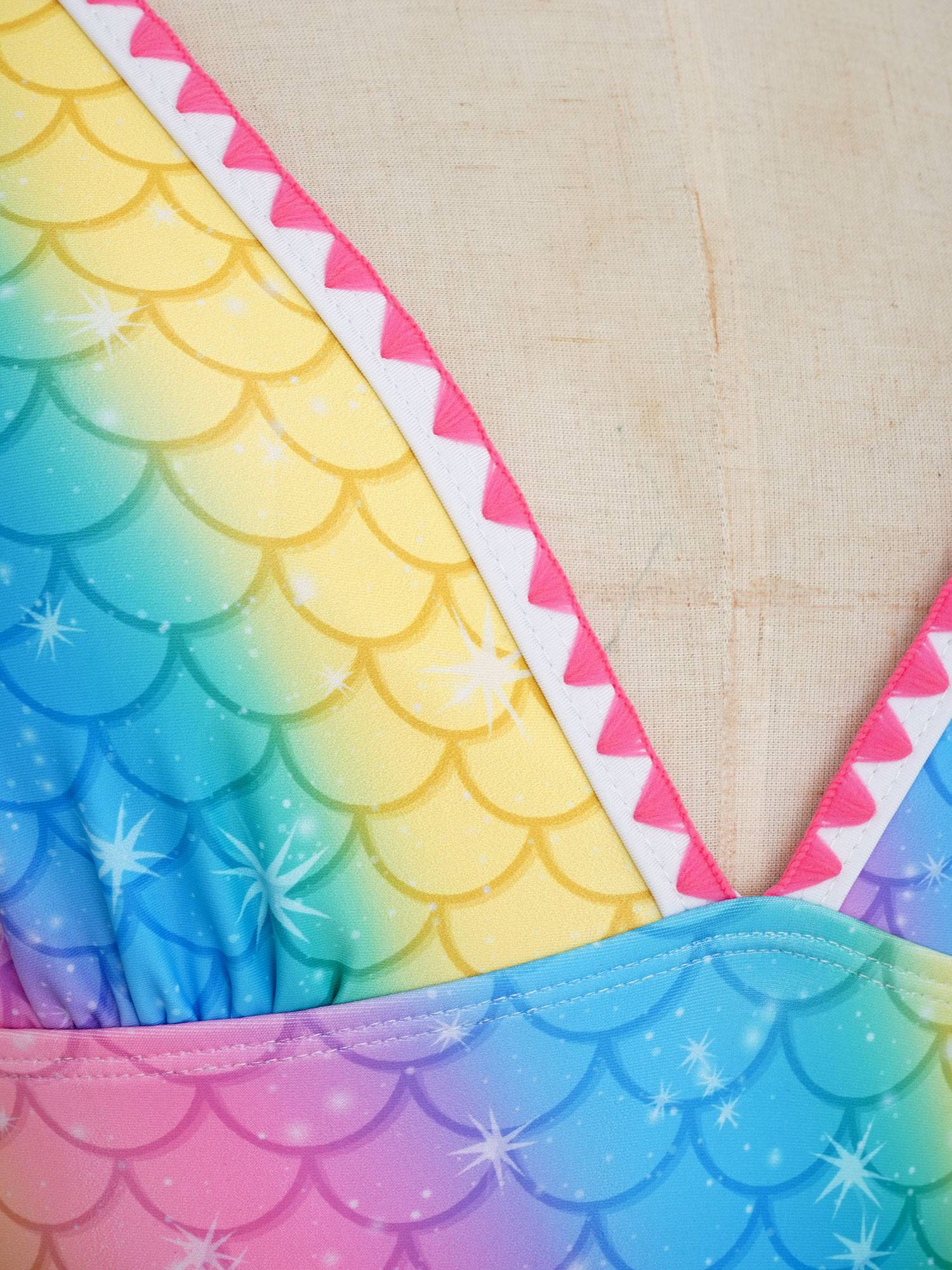 Women Deep V Neck Sleeveless High Cut One Piece Swimsuit