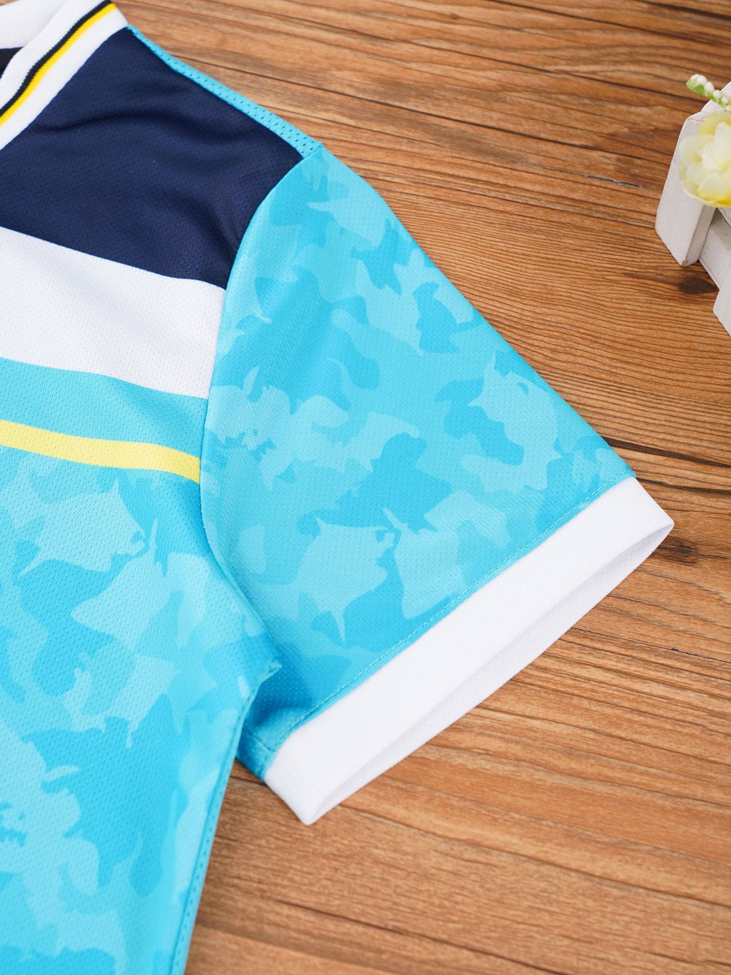 Kids Boys V-neck Short Sleeve Jersey T-shirt and Shorts Football Sports Set